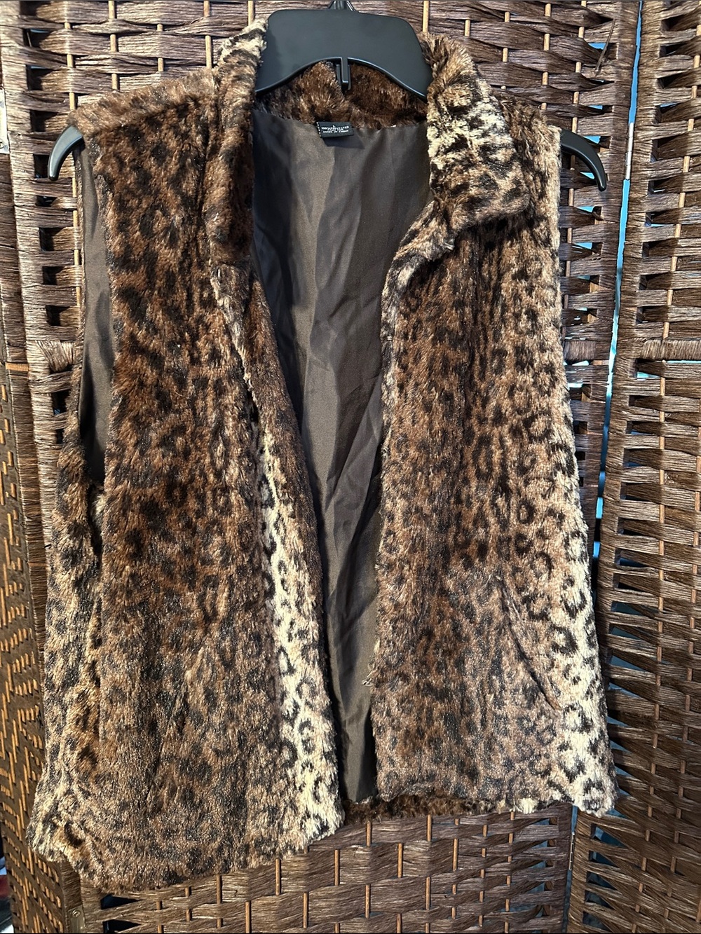 Faux Fur Leopard Print Vest - Brown